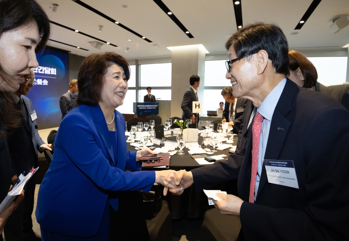 2026-09-02 관서경제동우회 방한단 만찬간담회-7.jpg